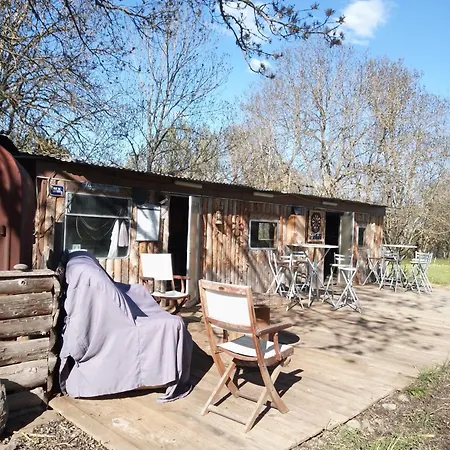 à La Ferme * Valuejols