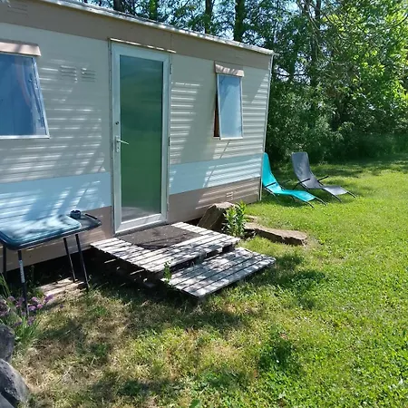 à La Ferme * Valuejols