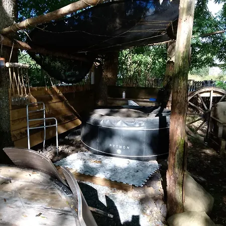 à La Ferme * Valuejols
